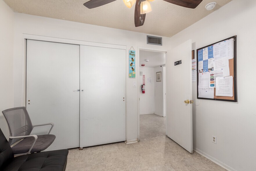 More Photos Of 10227 N 56th Dr, Glendale Assisted Living For Sale