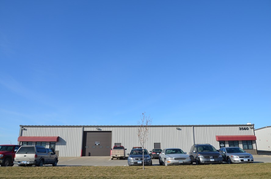 More Photos Of 3560 SW Brookside Dr, Grimes Flex For Lease
