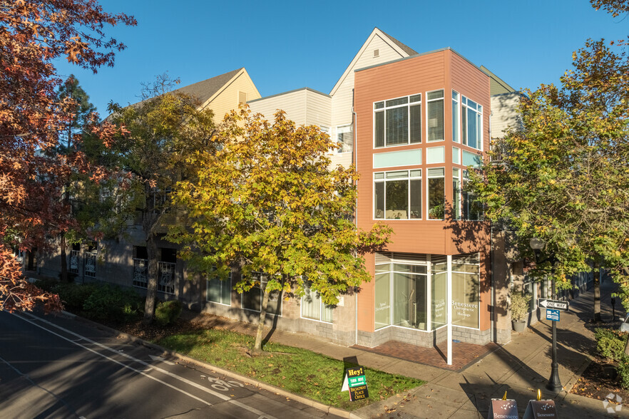 Primary Photo Of 200-295 W Broadway, Eugene Apartments For Lease