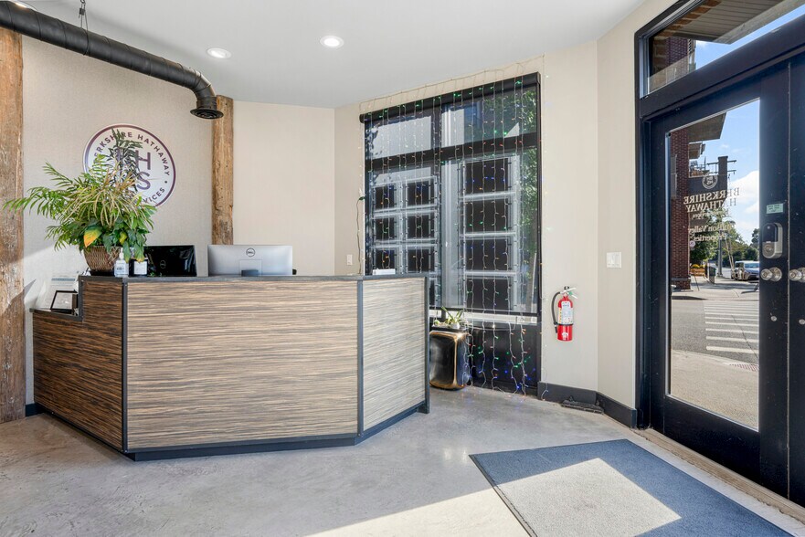 More Photos Of 226 Main St, Beacon Storefront Retail Residential For Sale