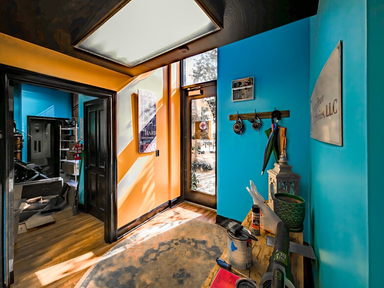 More Photos Of 105-111 W Central, Valdosta Storefront Retail Office For Sale