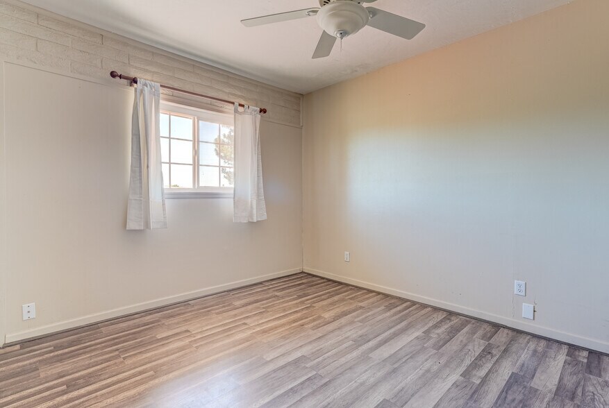 More Photos Of 7950 N Coyote Springs Rd, Prescott Valley Horse Stables For Sale