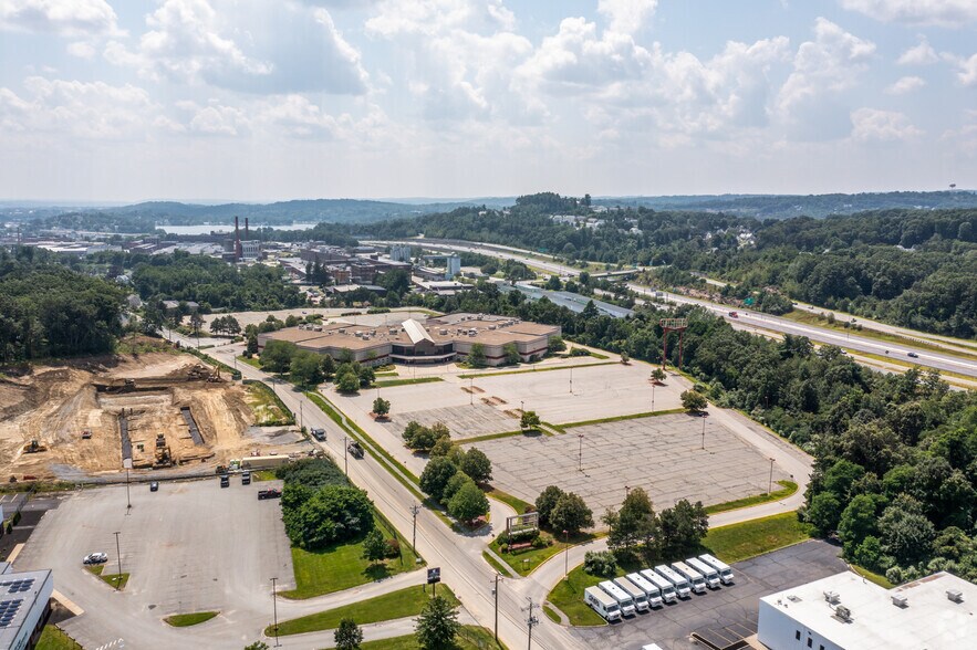 More Photos Of 135 Brooks St, Worcester Land For Lease