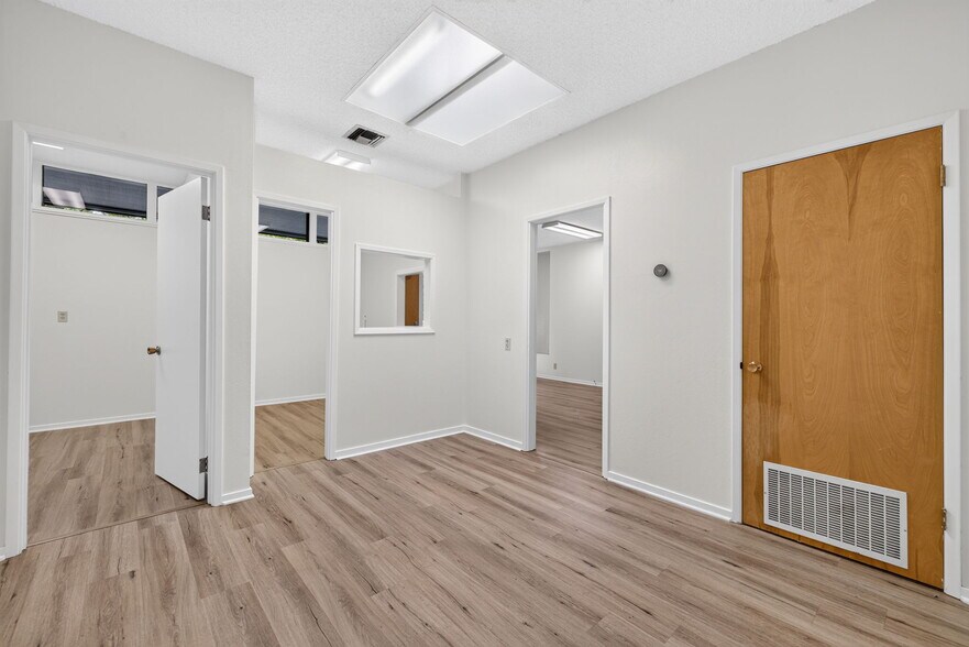 More Photos Of 7 Page St, Cotati Medical For Sale