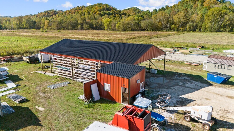 More Photos Of 14198 KY Highway 191, Hazel Green Convenience Store For Sale