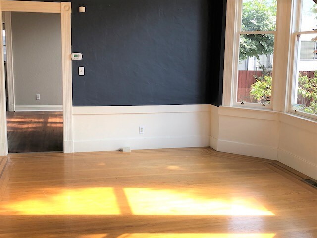 More Photos Of 2242 Washington Ave, San Leandro Office For Sale