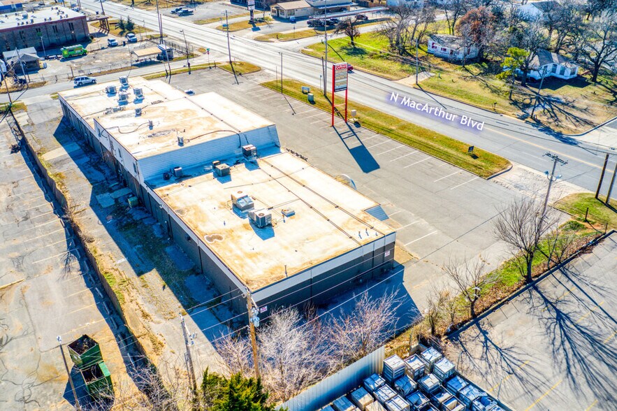 More Photos Of 2000 N MacArthur Blvd, Oklahoma City Storefront Retail Residential For Sale