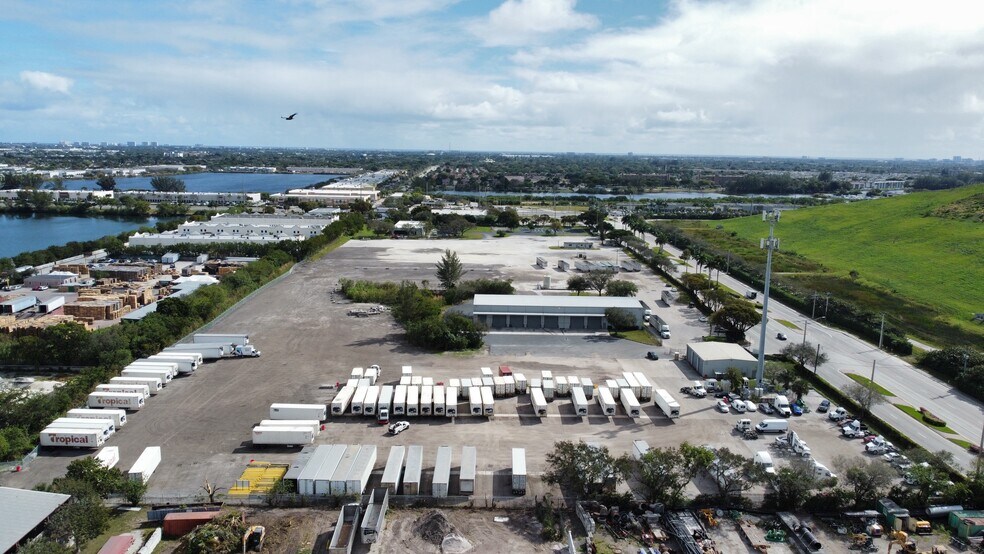 More Photos Of 2501 Wiles Rd, Deerfield Beach Unknown For Lease