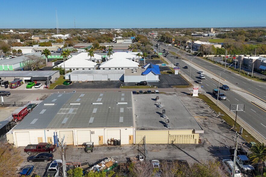 More Photos Of 4107 Clark Rd, Sarasota Warehouse For Sale