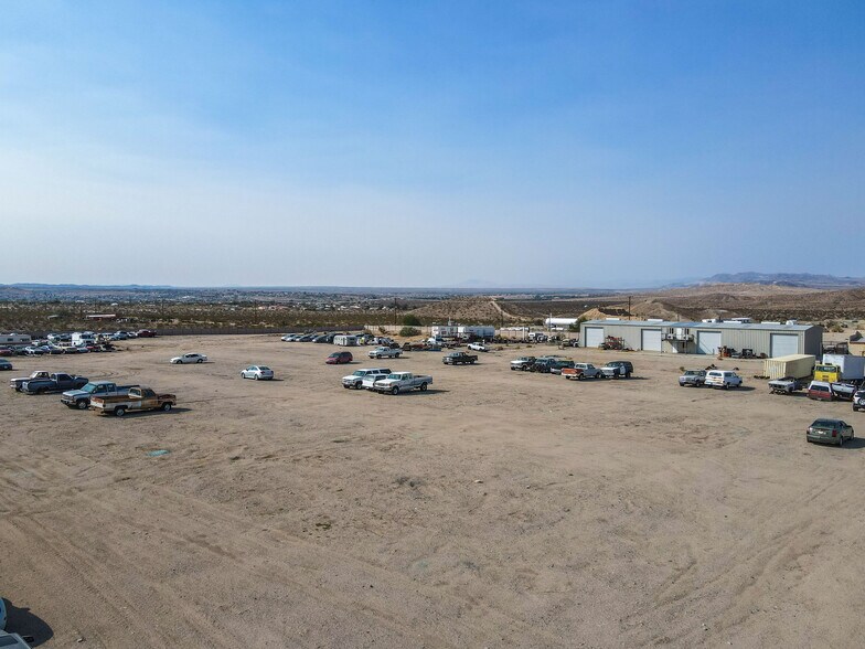 More Photos Of 75851 Baseline Rd, Twentynine Palms Warehouse For Sale
