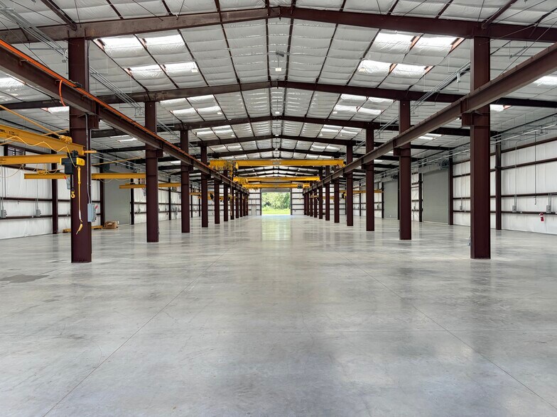 More Photos Of 5635 Schurmier Rd, Houston Warehouse For Sale