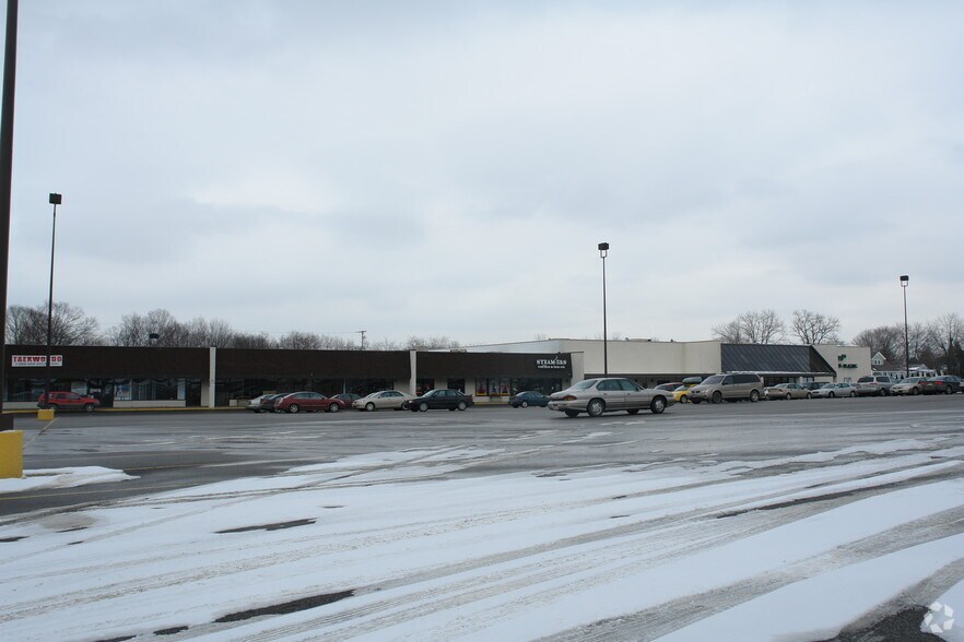 More Photos Of 2708-2710 Mercer Rd, New Castle Unknown For Lease