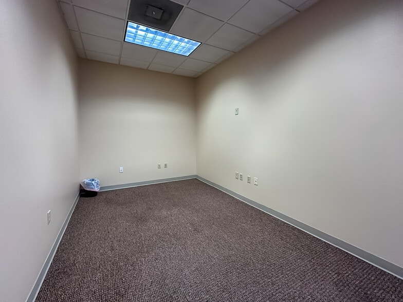 More Photos Of 1102 S Florida Ave, Lakeland Office For Lease