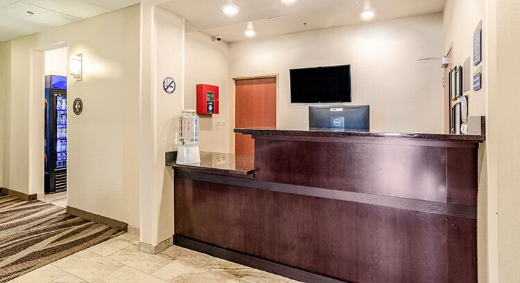 More Photos Of 960 M St, Gering Hotel For Sale