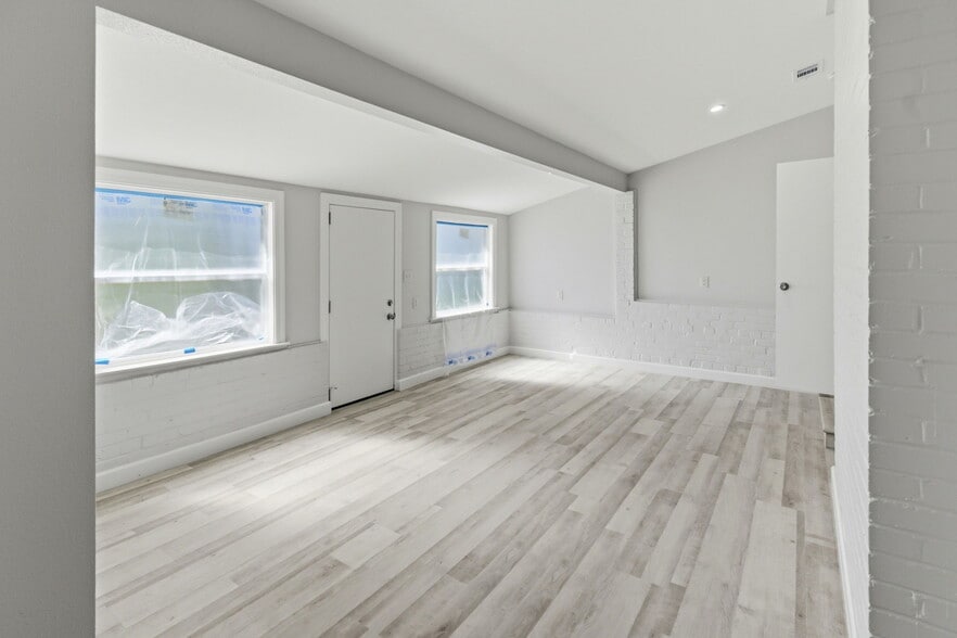 More Photos Of 2417 Springs Rd, Vallejo Daycare Center For Lease