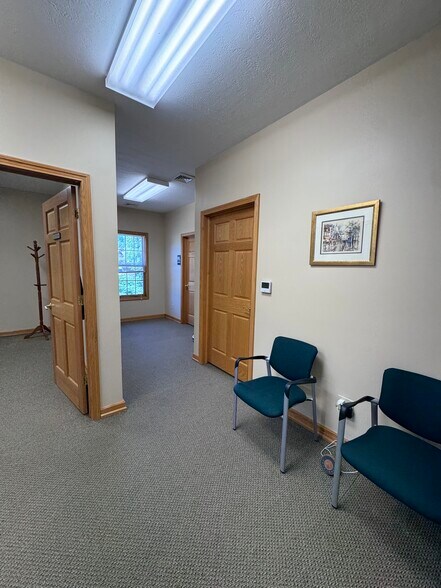 More Photos Of 757 Graham Rd, Cuyahoga Falls Medical For Lease