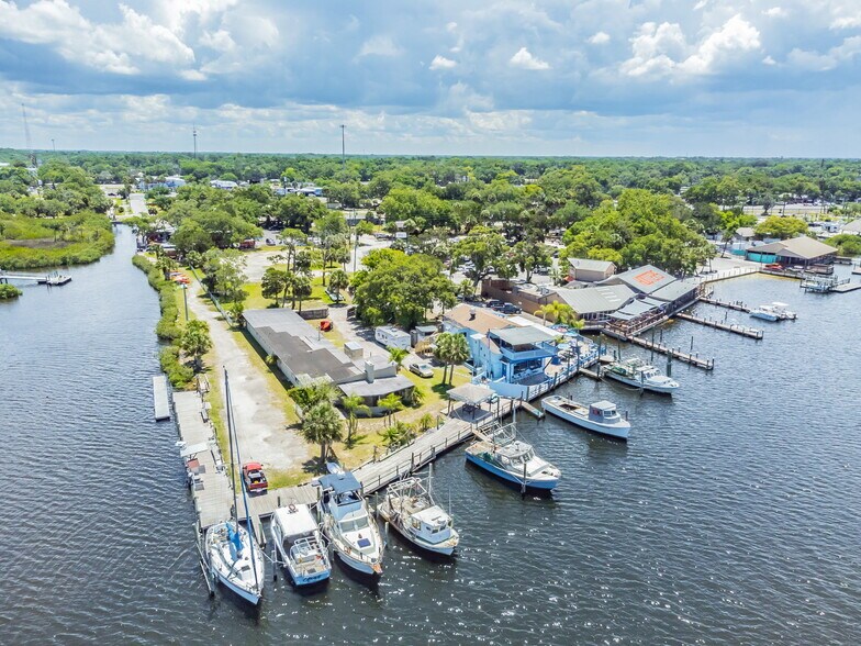 More Photos Of TREADWAY DR US 19, Port Richey Restaurant For Sale