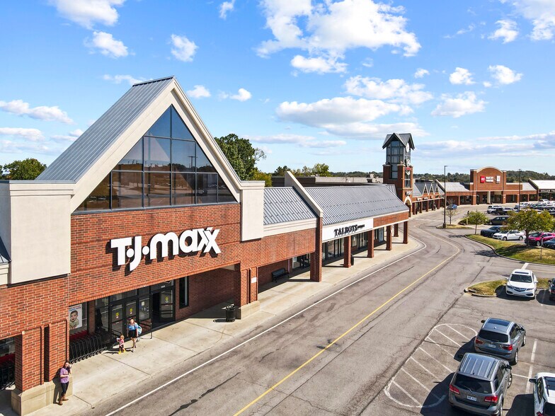 More Photos Of 1000-1450 Park Manor Blvd, Pittsburgh Unknown For Lease