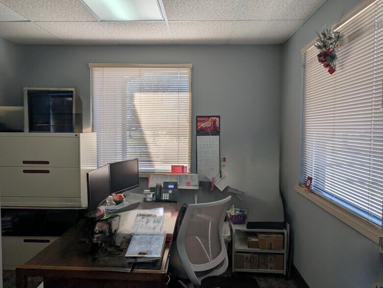 More Photos Of 7405 Brandt Pike, Huber Heights Medical For Sale