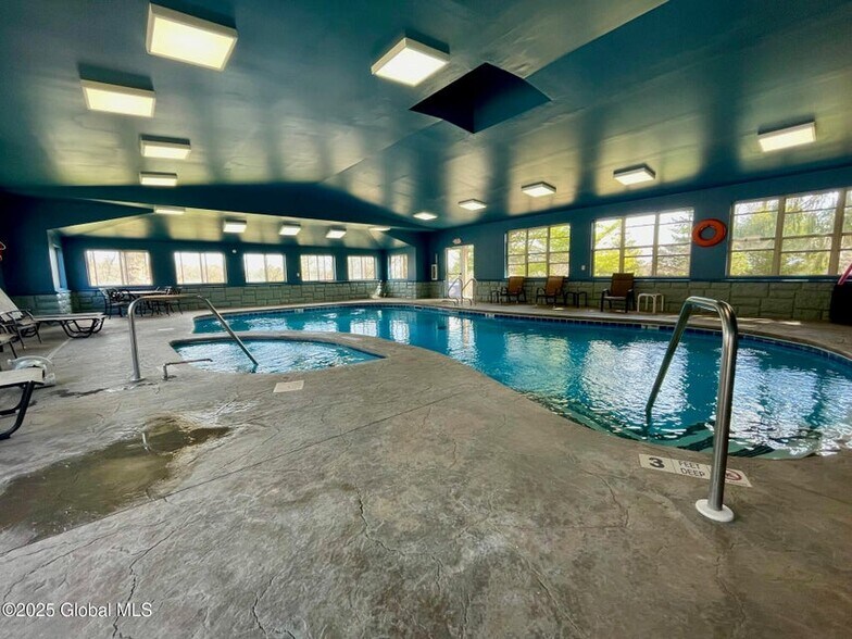 More Photos Of 1545 Us-9, Lake George Hospitality For Sale