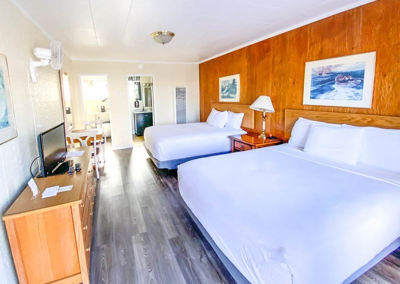 More Photos Of 32260 N Harbor Dr, Fort Bragg Hotel For Sale