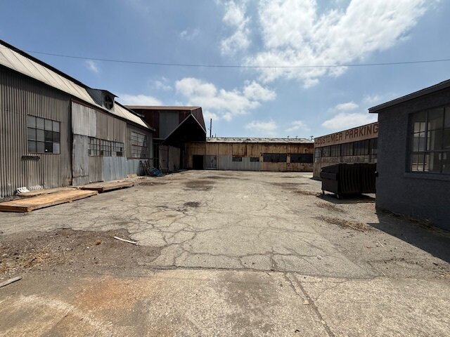 More Photos Of 5408 S Santa Fe Ave, Vernon Unknown For Lease