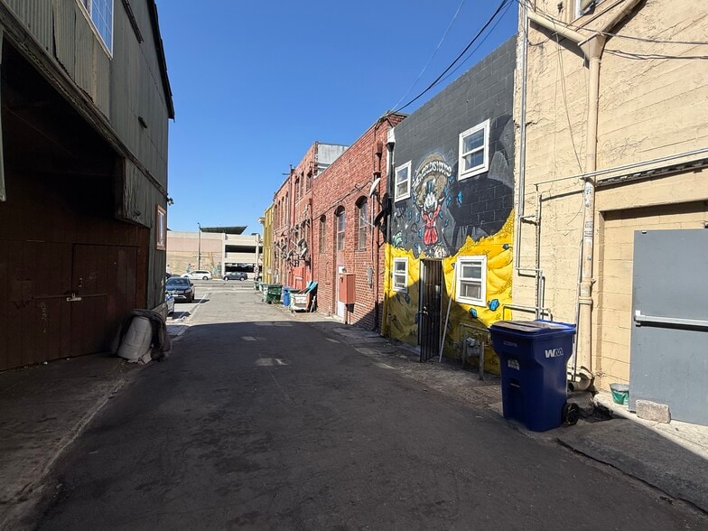 More Photos Of 935 B St, Hayward Storefront For Sale