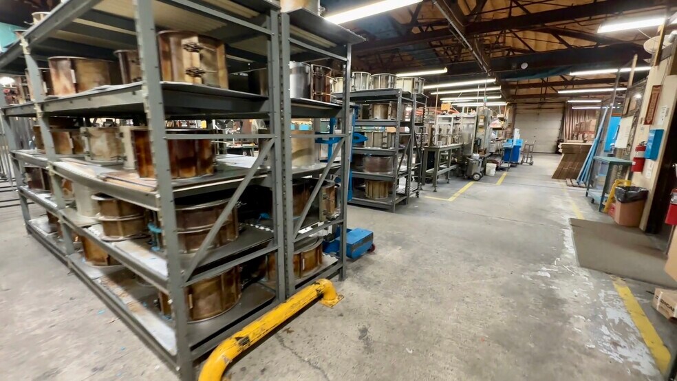 More Photos Of 5 Bader Rd, Pine Brook Industrial For Lease