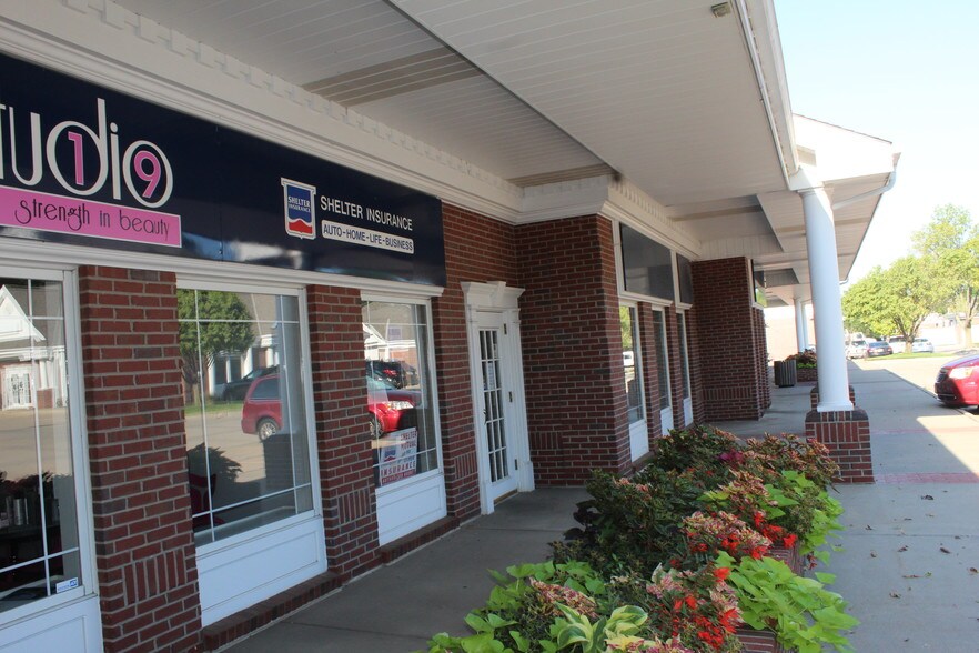 More Photos Of 3520 Village Dr, Lincoln Freestanding For Lease