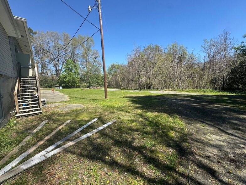 More Photos Of 534 S Beltline Blvd, Columbia Flex For Sale