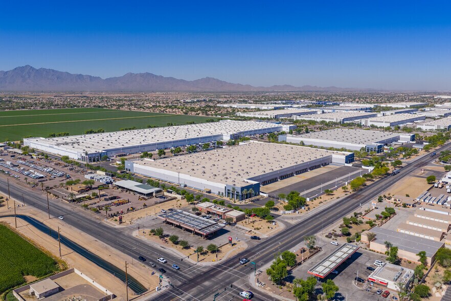 More Photos Of 6825 W Buckeye Rd, Phoenix Distribution For Lease