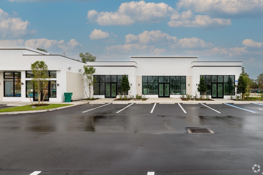 More Photos Of 11222 E Tamiami Trl, Naples Freestanding For Lease