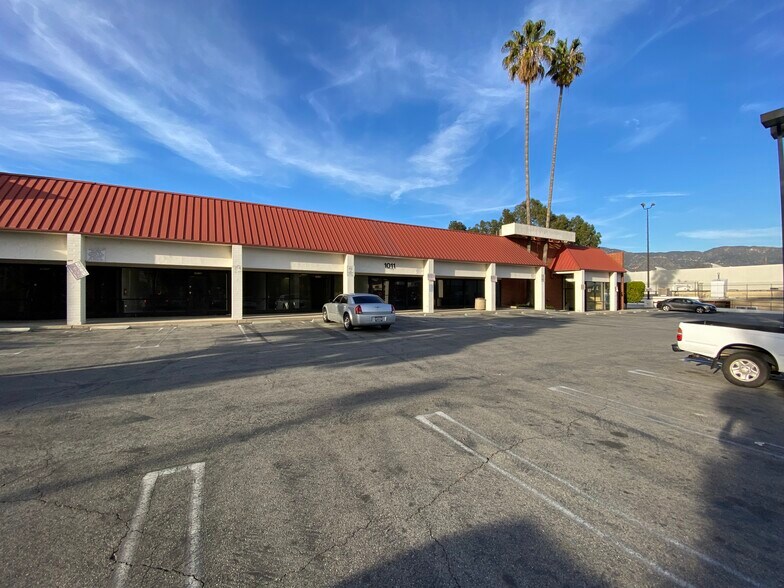 More Photos Of 1011 W Alameda Ave, Burbank Loft Creative Space For Lease