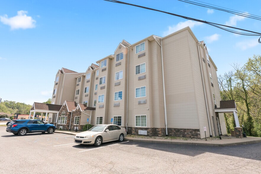 More Photos Of 15 Lawless Rd, Morgantown Hotel For Sale