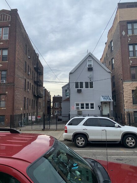 More Photos Of 79 Romaine Ave, Jersey City Land For Sale