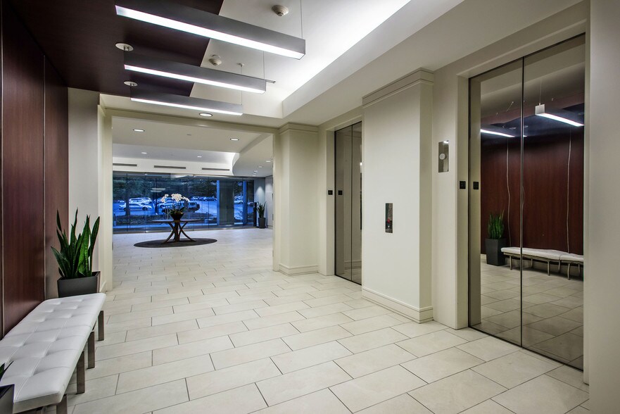 More Photos Of 5900 Windward Pky, Alpharetta Office For Lease
