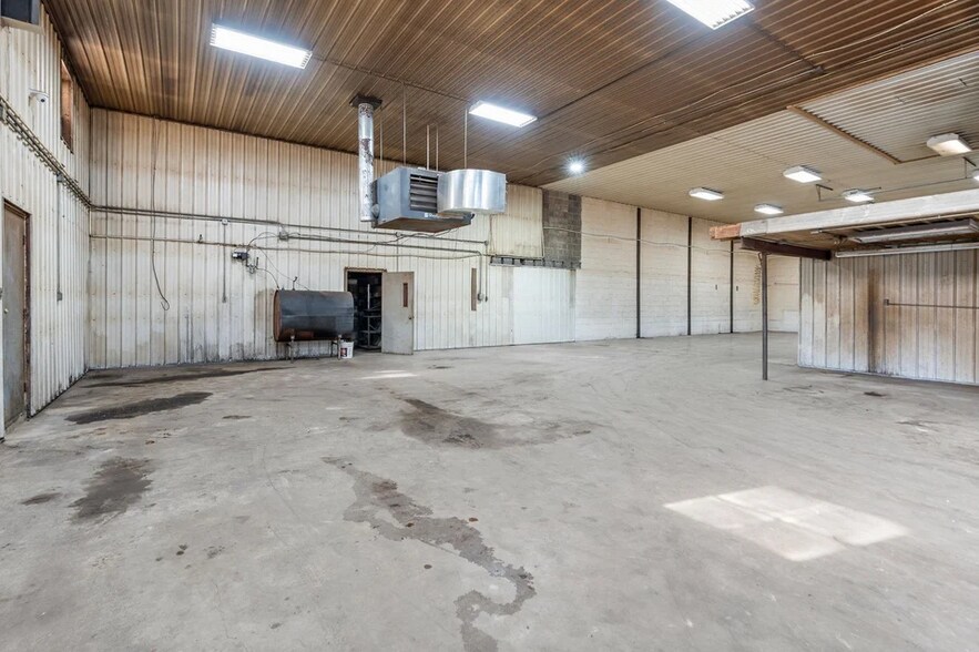 More Photos Of 3231 Stuarts Draft Hwy, Stuarts Draft Warehouse For Sale