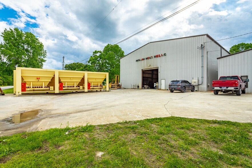 More Photos Of 13543 Back Valley Rd, Sale Creek Manufacturing For Sale