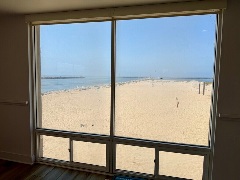 More Photos Of 2909 Ocean Dr, Oxnard Loft Creative Space For Lease
