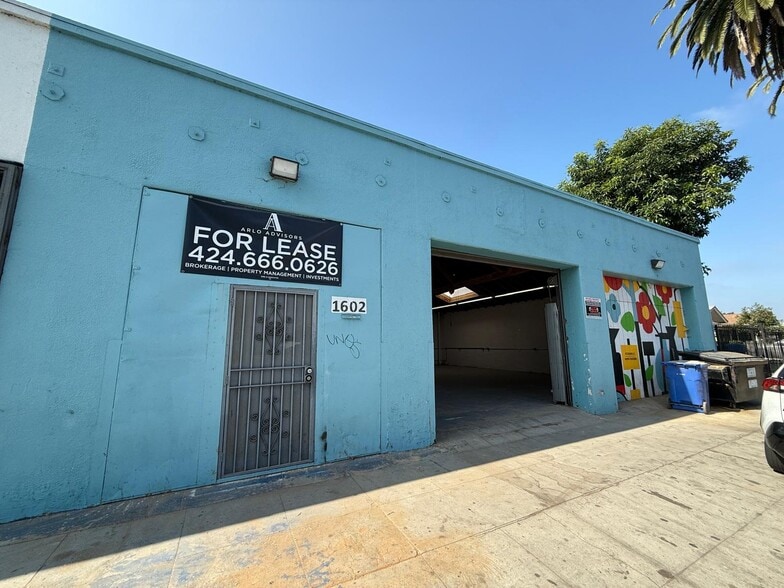 More Photos Of 1602 W 39th Pl, Los Angeles Warehouse For Lease