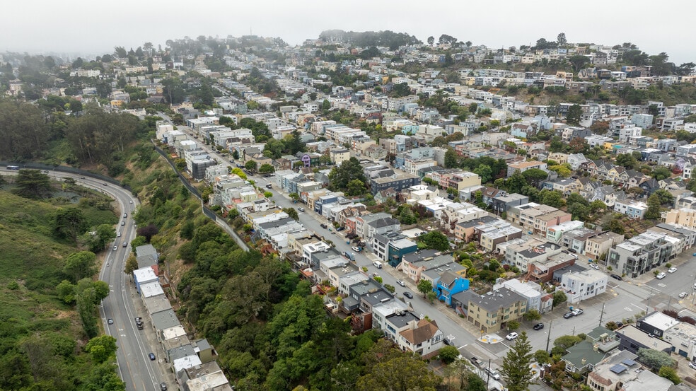 More Photos Of 201 Moraga St, San Francisco Apartments For Sale