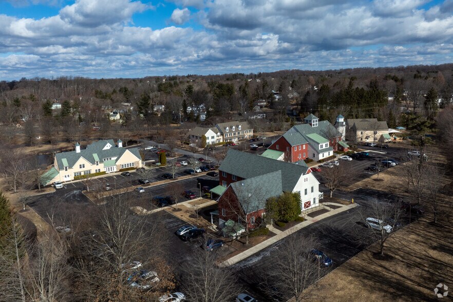More Photos Of 330 Farm Ln, Doylestown Office For Lease