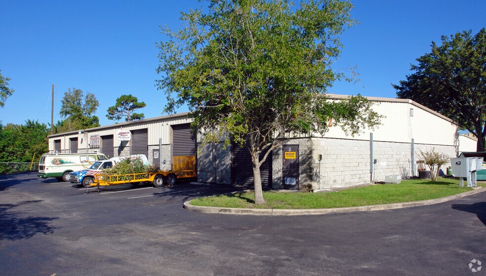 More Photos Of 400 N Pine Hills Rd, Orlando Unknown For Lease