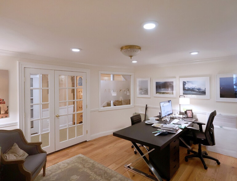 More Photos Of 103 Central St, Wellesley Office For Lease