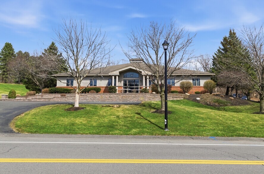 More Photos Of 33 Century Hill Dr, Latham Office For Sale