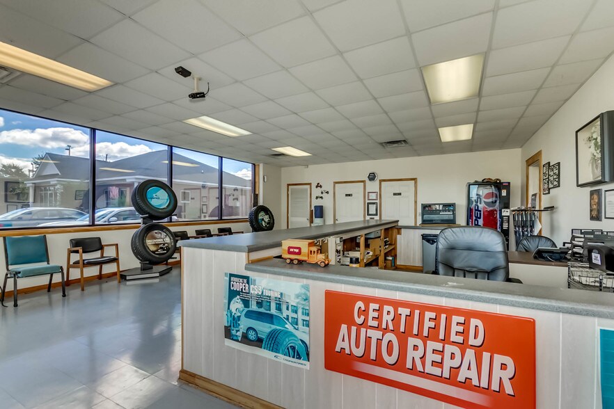More Photos Of 1001 Mally St, Tuscaloosa Auto Repair For Lease
