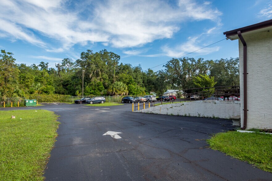 More Photos Of 5431 E Silver Springs Blvd, Silver Springs Office For Lease