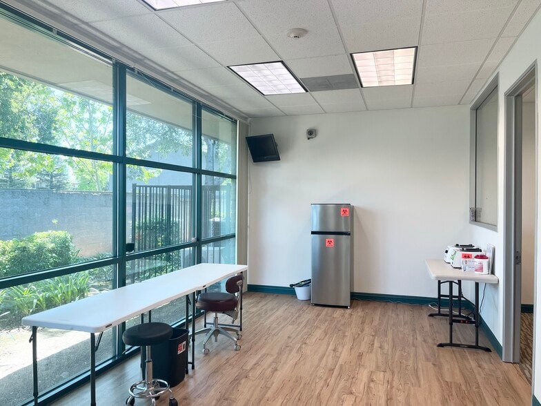 More Photos Of 3840 Watt Ave, Sacramento Medical For Sale