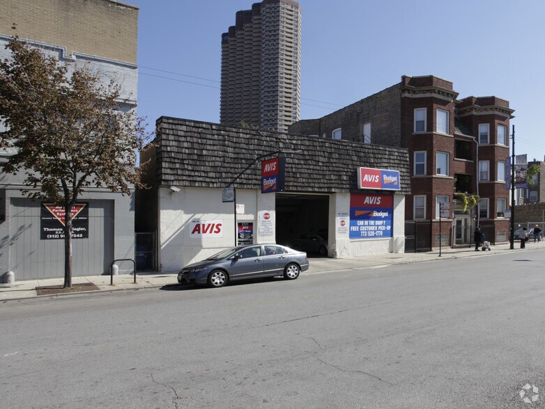 More Photos Of 3721 N Broadway, Chicago Storefront For Sale