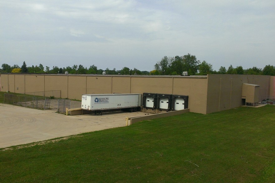 More Photos Of 334 E Soper Rd, Bad Axe Manufacturing For Lease